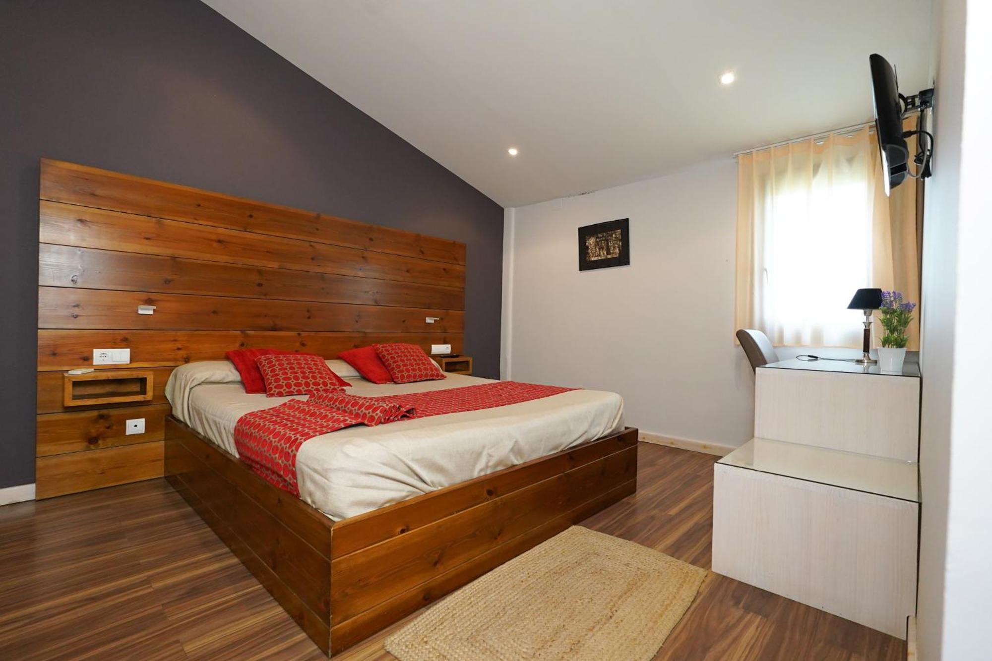 Hotel Mas Prades Deltebre Exterior photo