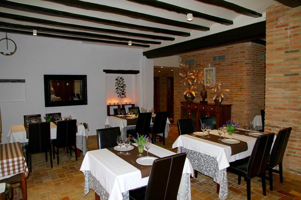 Hotel Mas Prades Deltebre Exterior photo